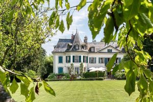 Image post by @christiesrealestate on Instagram