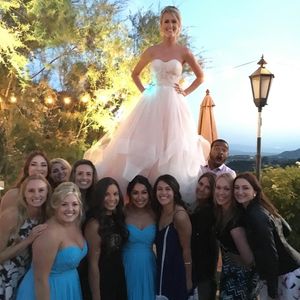 Image post by @cbucheer on Instagram