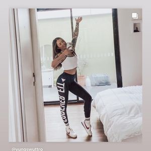 Image post by @evolvewith.us on Instagram