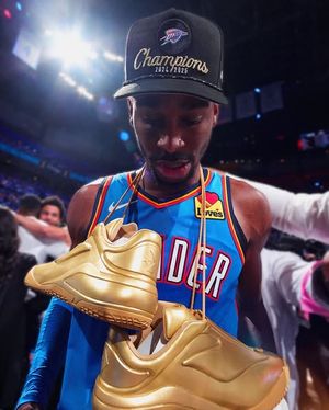 Image post by @conversehoops on Instagram