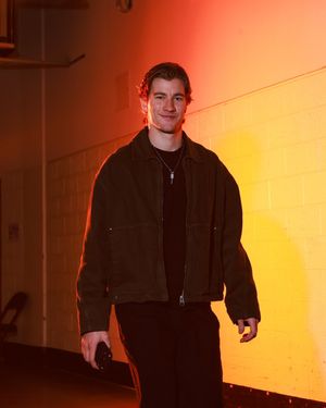 Image post by @AnaheimDucks on Twitter