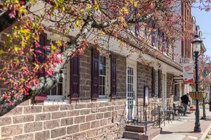 Image post by @visitbuckspa on Instagram