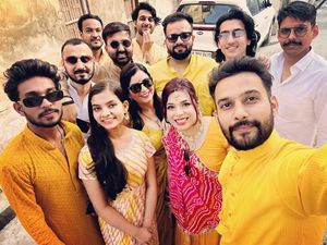 Image post by @ibhishamsoni on Instagram
