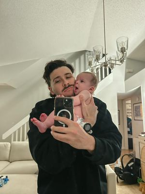 Image post by @devincarvajal on Instagram