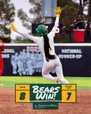 Image post by @baylorsoftball on Instagram