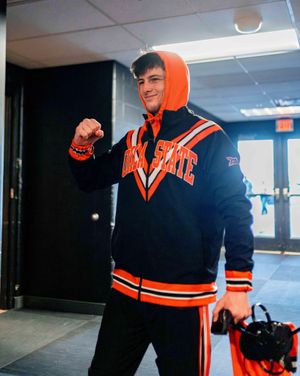 Image post by @cowboywrestling on Instagram