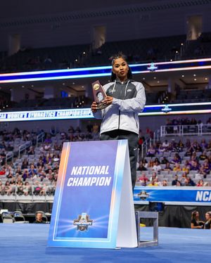 Image post by @uclagymnastics on Instagram