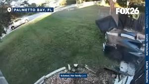 Video post by @kmphfox26 on YouTube