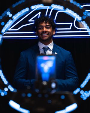 Image post by @pitt_fb on Instagram