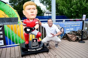 Image post by @HbgSenators on Twitter