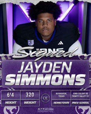 Image post by @una_football on Instagram
