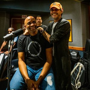 Image post by @MarcAnthony on Twitter