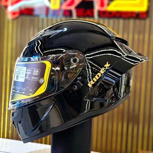 Image post by @taj_helmets on Instagram