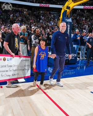 Image post by @nuggets on Instagram
