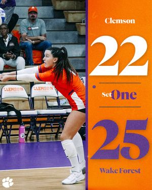 Image post by @ClemsonVB on Twitter