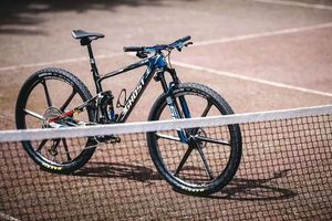 Image post by @esigrips on Instagram