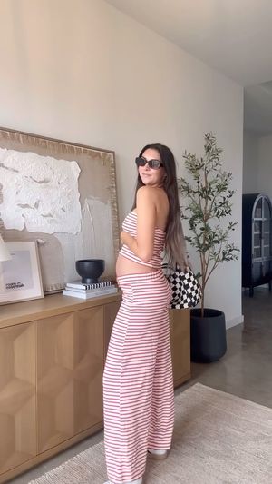 Video post by @sabrinanoellee on Instagram