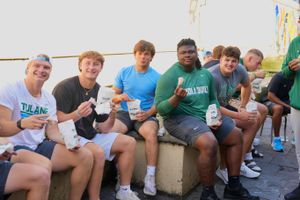 Image post by @greenwavefb on Instagram