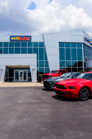Video post by @PaulMillerAutoOutlet on Facebook