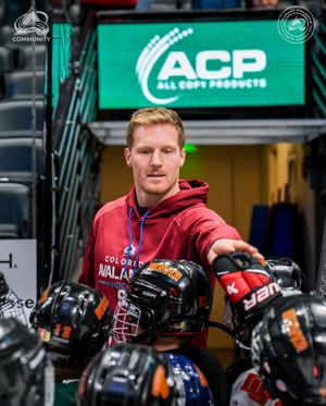 Image post by @avalanchecommunity on Instagram