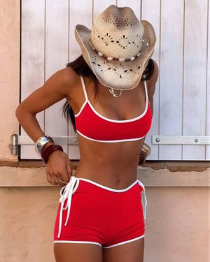 Image post by @shein_us on Instagram