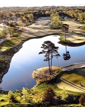 Image post by @unionleaguegolf on Instagram