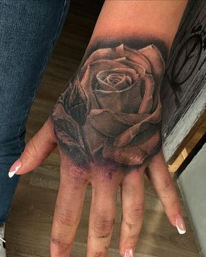 Image post by @vergertattoo on Instagram