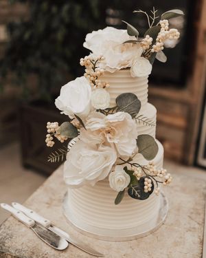 Image post by @theblondewhobakes on Instagram