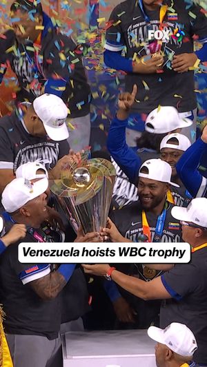 Video post by @MLBonFOX on Facebook