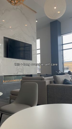 Video post by @ElementMinneapolisDowntown on Facebook