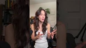 Video post by @cleoabram on YouTube