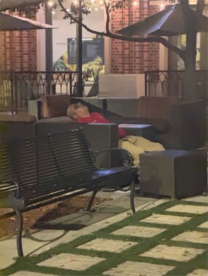 Image post by @barstoolusc on Instagram