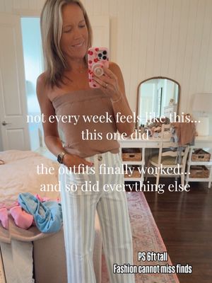 Image post by @emilyunscripted on Instagram