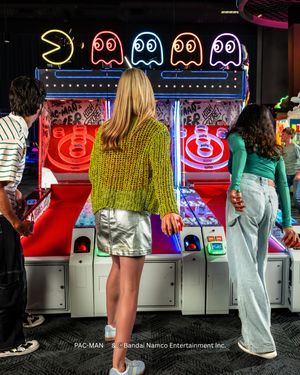 Image post by @daveandbusterskansascity on Instagram