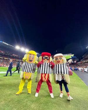 Image post by @clehotdogs on Instagram
