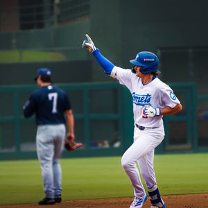 Image post by @mitchellsport on Instagram