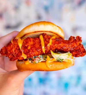 Image post by @daveshotchicken on Instagram