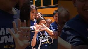 Video post by @marquetteu on YouTube