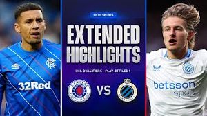 Video post by @cbssportsgolazo on YouTube