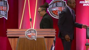 Image post by @nyliberty on Facebook