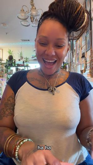 Video post by @cottonblu on Instagram