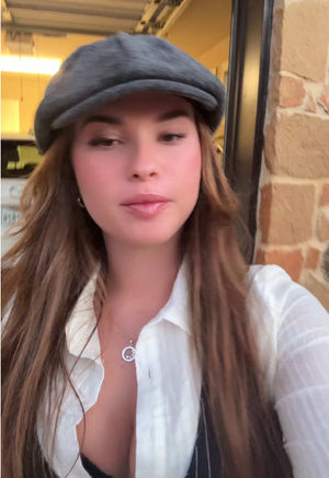 Video post by @2char.litforyou on TikTok