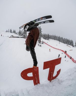 Image post by @whistlerblackcomb on Instagram