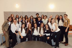 Image post by @hofstradanceteam on Instagram