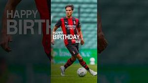 Video post by @acmilan on YouTube