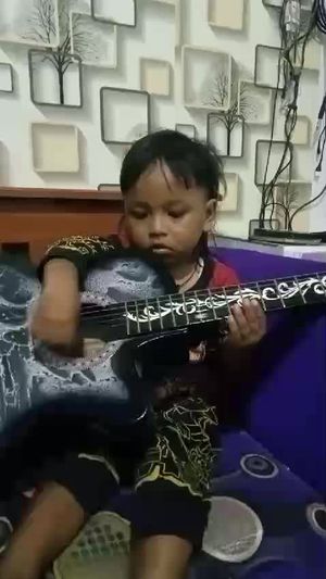 Video post by @da7april on TikTok