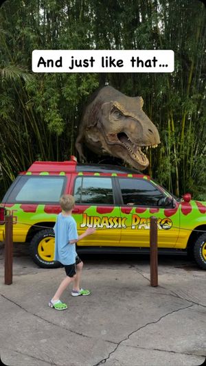 Video post by @Jessheartsthemeparks on Facebook