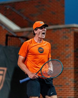 Image post by @cowboytennis on Instagram