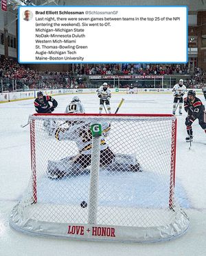 Image post by @everythingcollegehockey on Instagram