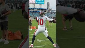 Video post by @Tampa Bay Buccaneers on YouTube